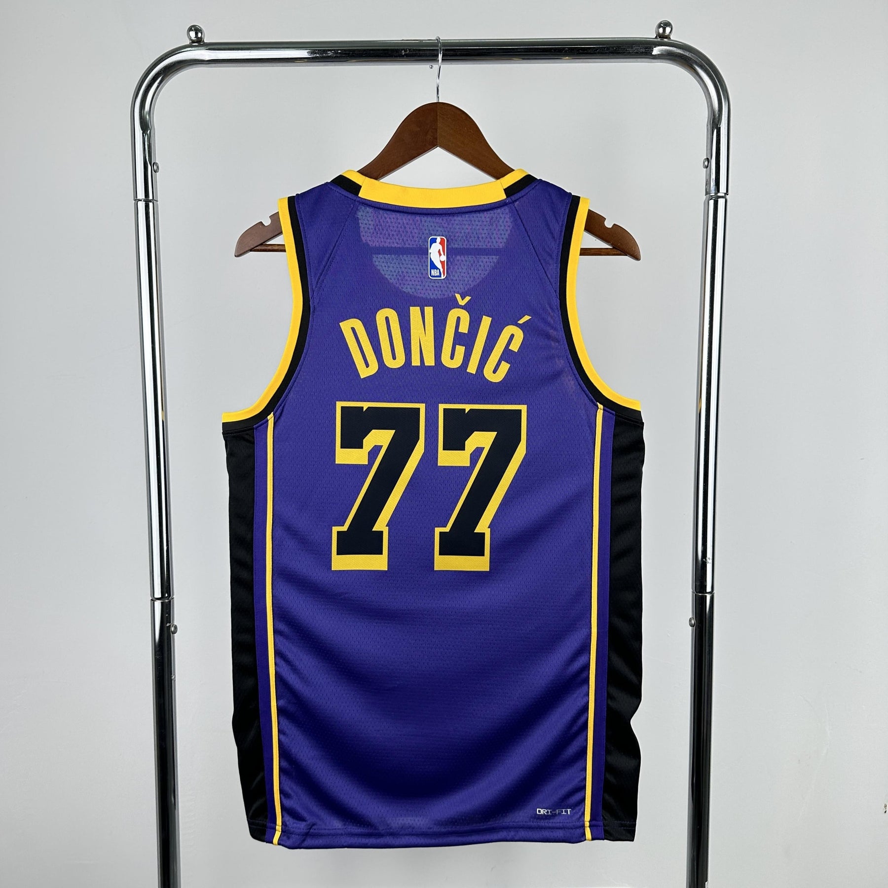 Camisola NBA Los Angeles Lakers Statement Edition Luka Dončić