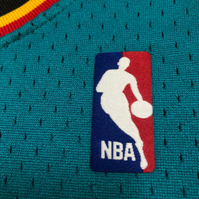 Camisola Mitchell & Ness  Detroit Pistons - Grant Hill 1998-99