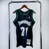 Camisola Mitchell & Ness  Minnesota Timberwolves Garnett N ° 21