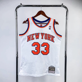 Camisola Mitchell & Ness New York Knicks Patrick Ewing 1985-86 Branca
