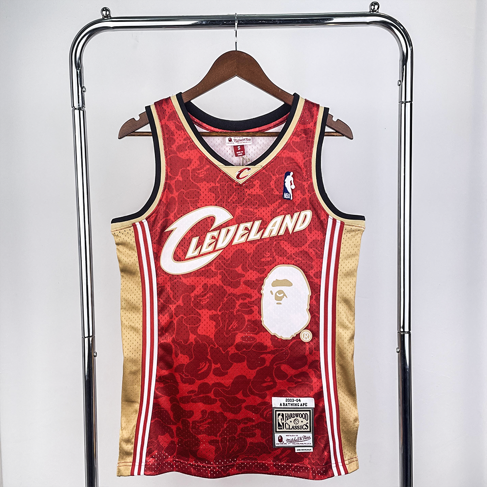 Camisola Mitchell & Ness x BAPE - Cleveland