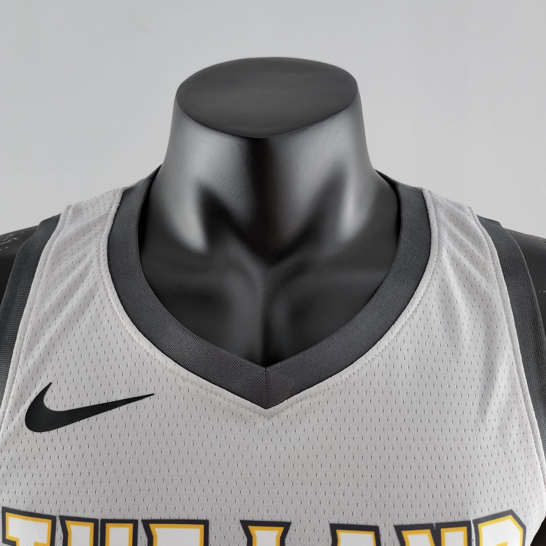Camisola Cleveland Cavaliers City Edition 17/18
