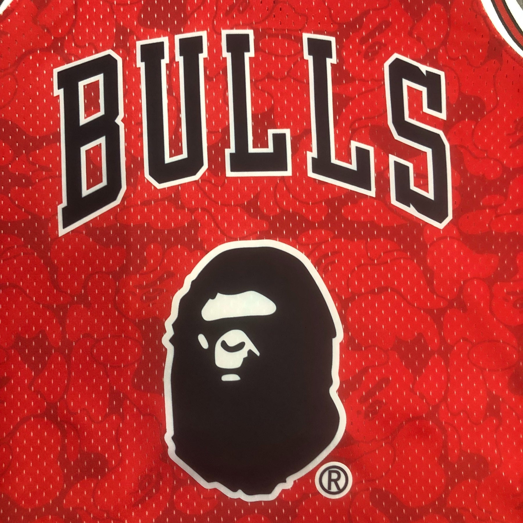 Camisola Mitchell & Ness x BAPE - Chicago Bulls