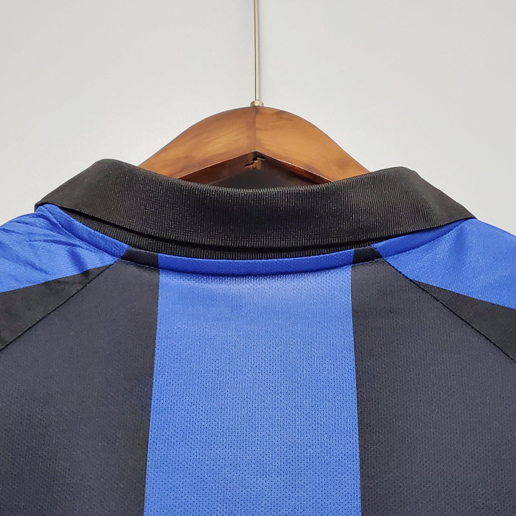 Camisola Retrô Inter de Milão 2001/02 Home