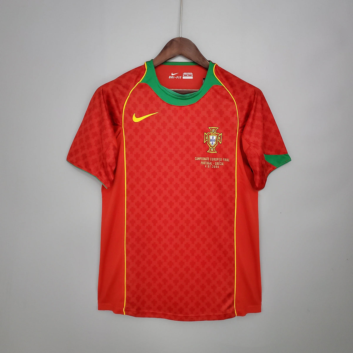 Camisola Retrô Seleção Portugal 2004/04 Home