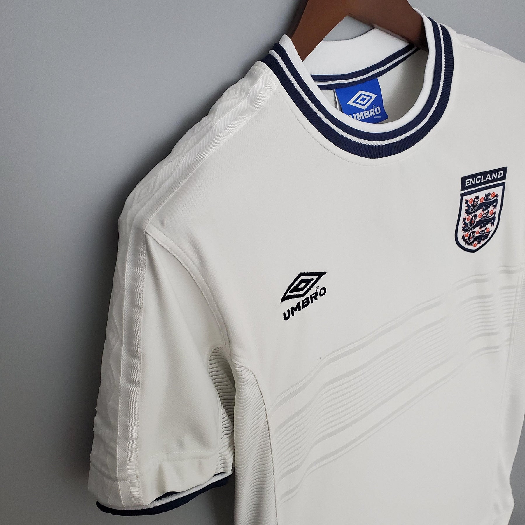 Camisola Retrô Seleção Inglaterra 2000/00 Home
