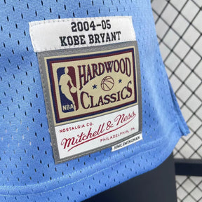 Camisola Mitchell & Ness Los Angeles Lakers Alternate Kobe Bryant 2004-2005 Azul