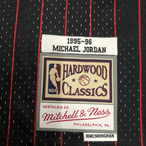 Camisola Mitchell & Ness Chicago Bulls 1995-1996 Preta
