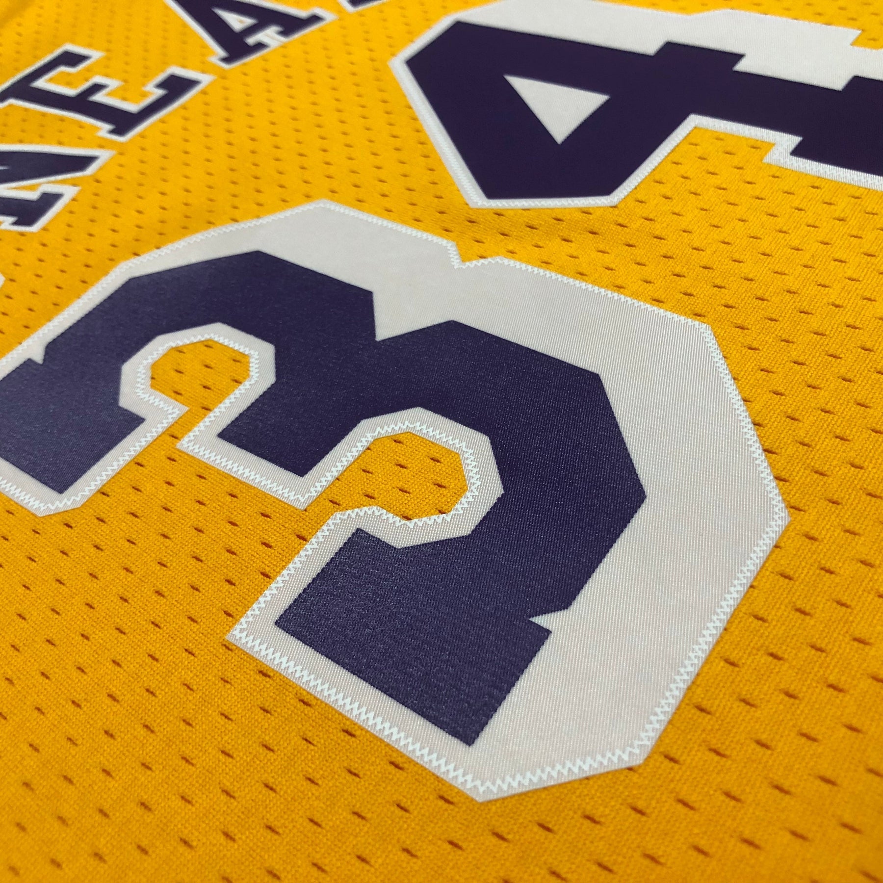 Camisola Los Angeles Lakers Mitchell & Ness Home 96/97