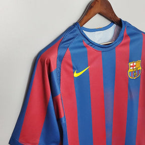 Camisola Barcelona Retrô 2006 Azul e Vermelha - Nike