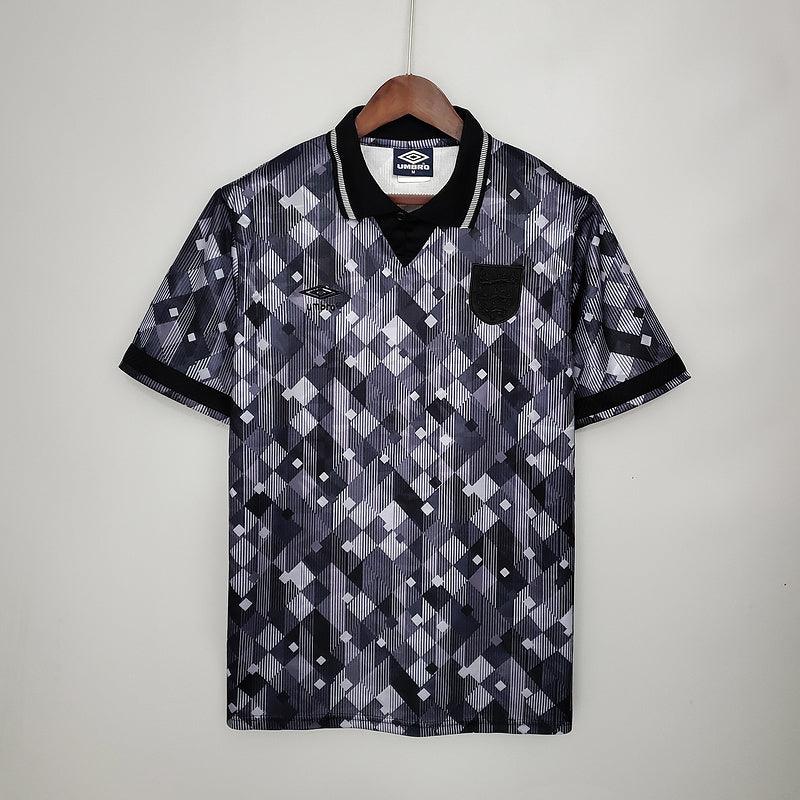 Camisola Inglaterra Retrô 1990 Preta e Branca - Umbro