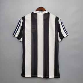 Camisola Newcastle Retrô 1995/1997 Preta e Branca - Adidas
